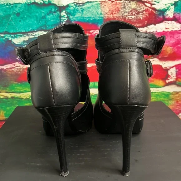 MICHAEL MICHAEL KORS
Blaze Peep-Toe Dress Booties - Picture 8 of 13